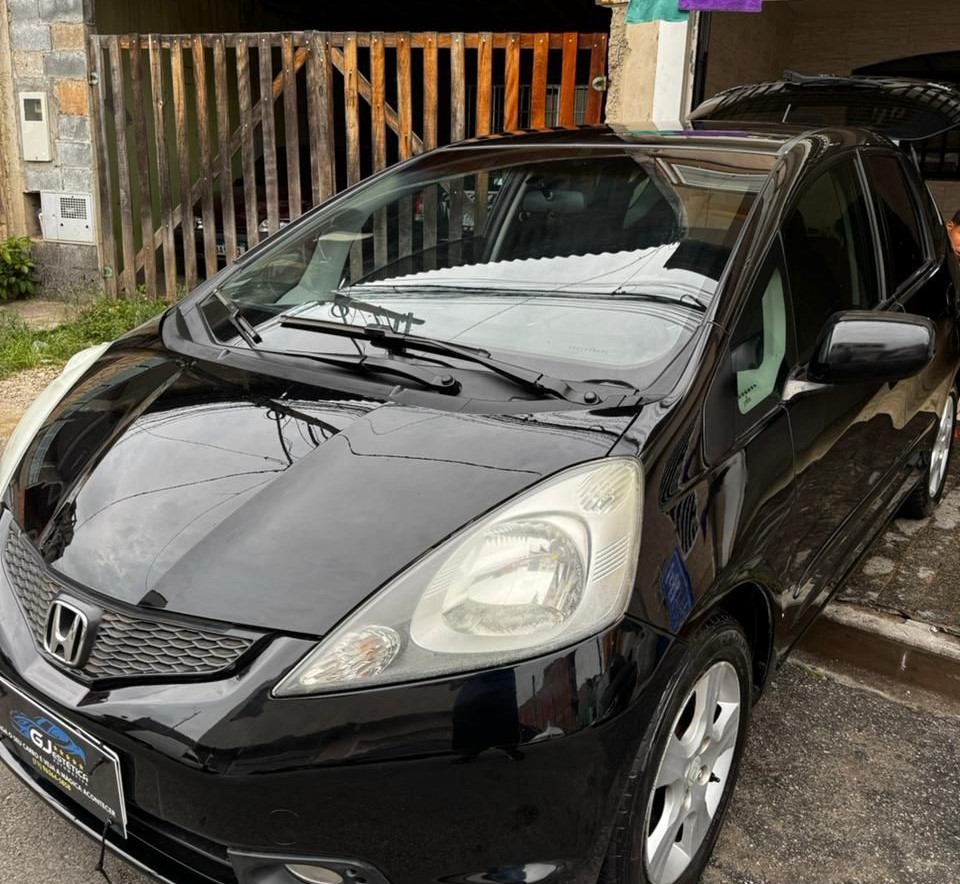 Carro depois da limpeza